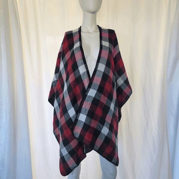Woolrich womens reversible poncho plaid red and plain black one size - Picture 2 of 10